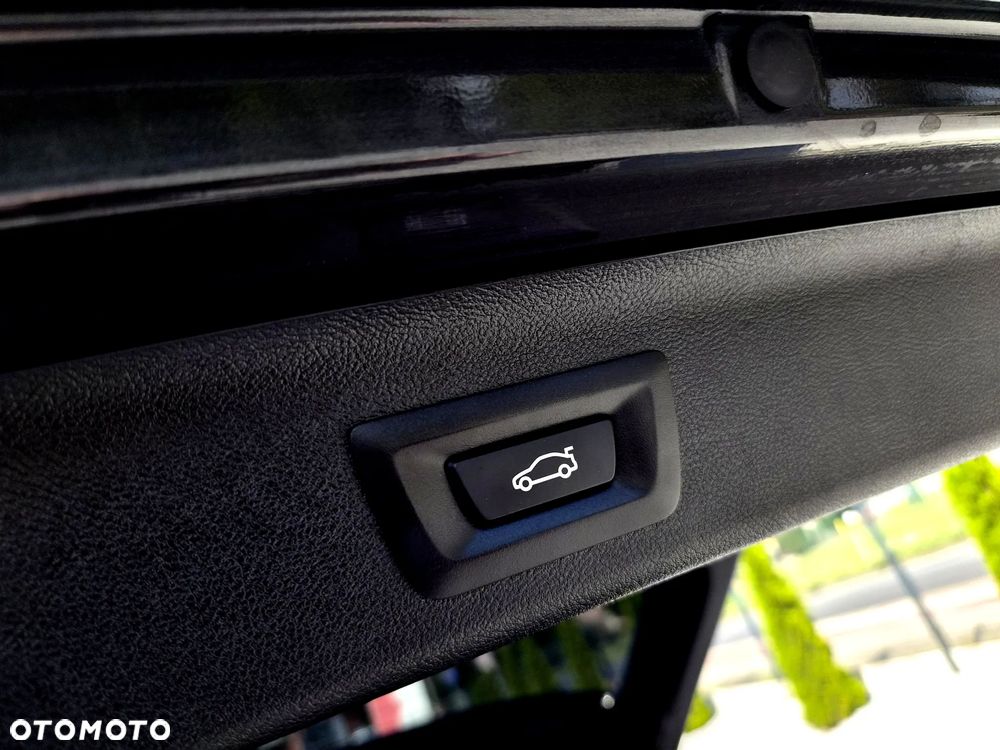 BMW Seria 5 530e M Sport sport - 30
