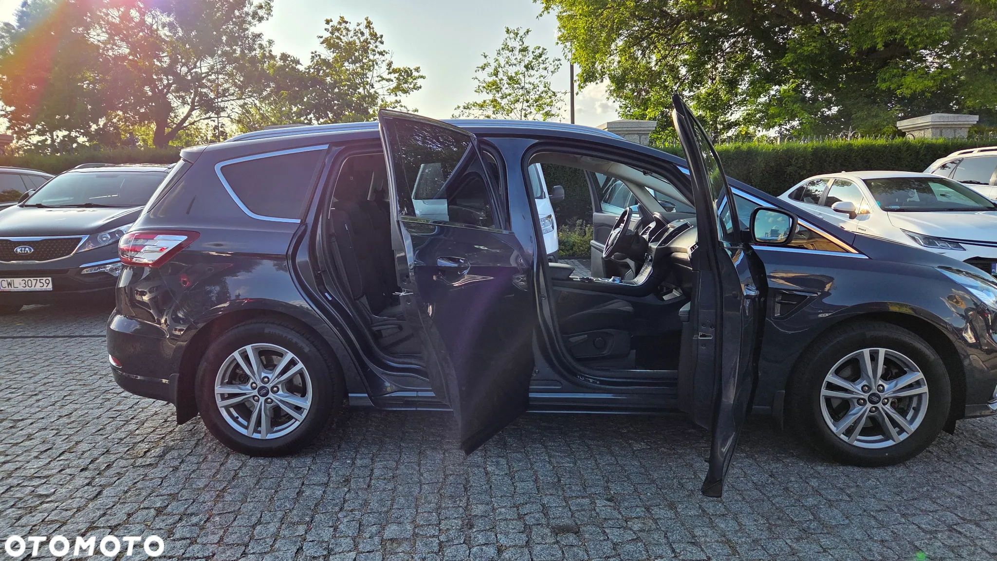 Ford S-Max 2.0 EcoBlue Titanium - 37