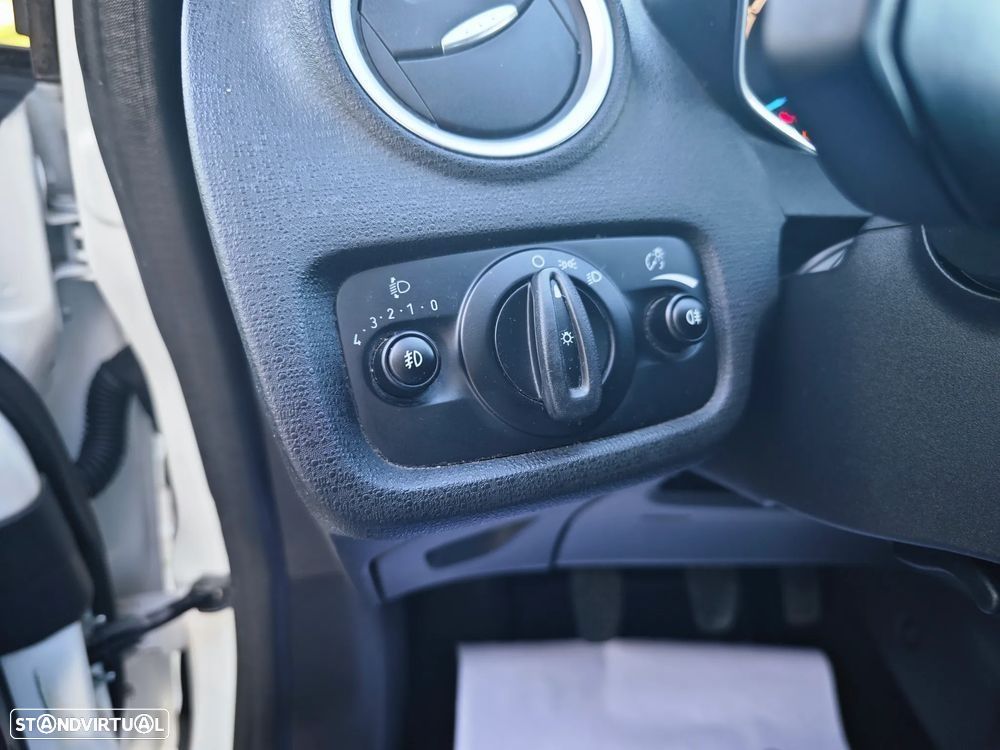 Ford Fiesta 1.0 T EcoBoost STLine - 17