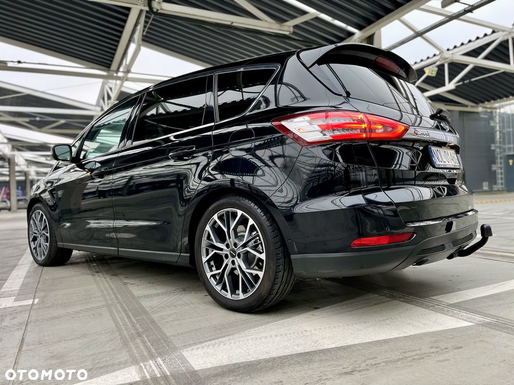 Ford S-Max 2.0 TDCi Titanium PowerShift - 7