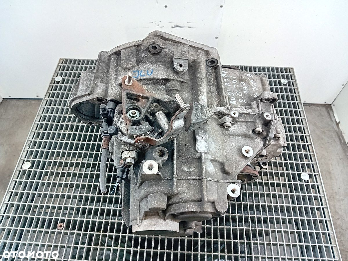 SKRZYNIA BIEGÓW MANUALNA AUDI A3 ( 8P1 ) JLU 2.0 TDI - 3