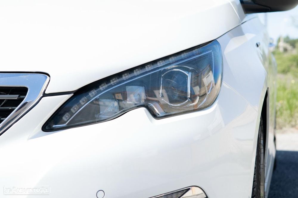 Peugeot 308 1.5 BlueHDi GT Line EAT8 - 5