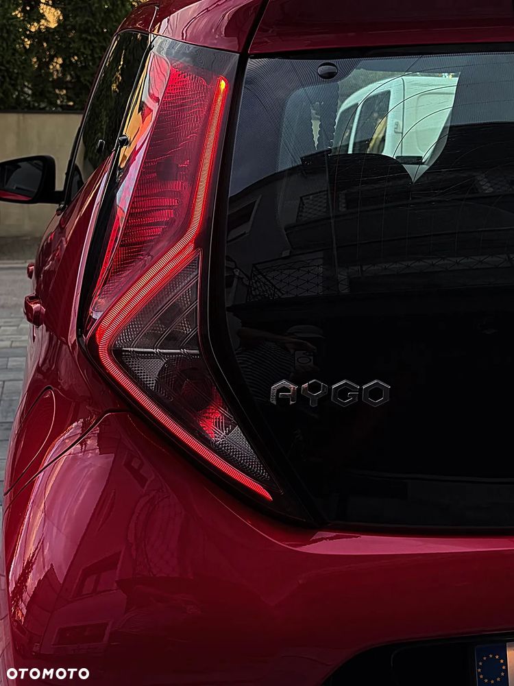 Toyota Aygo 1.0 VVT-i Color Edition - 29