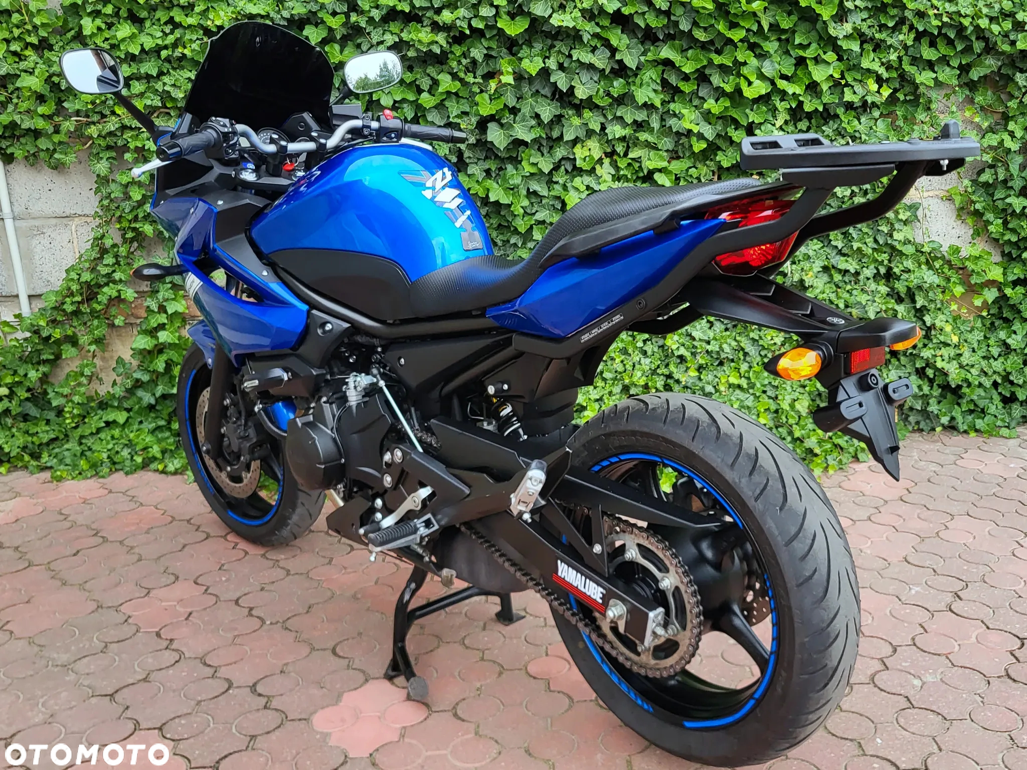 Yamaha XJ - 4