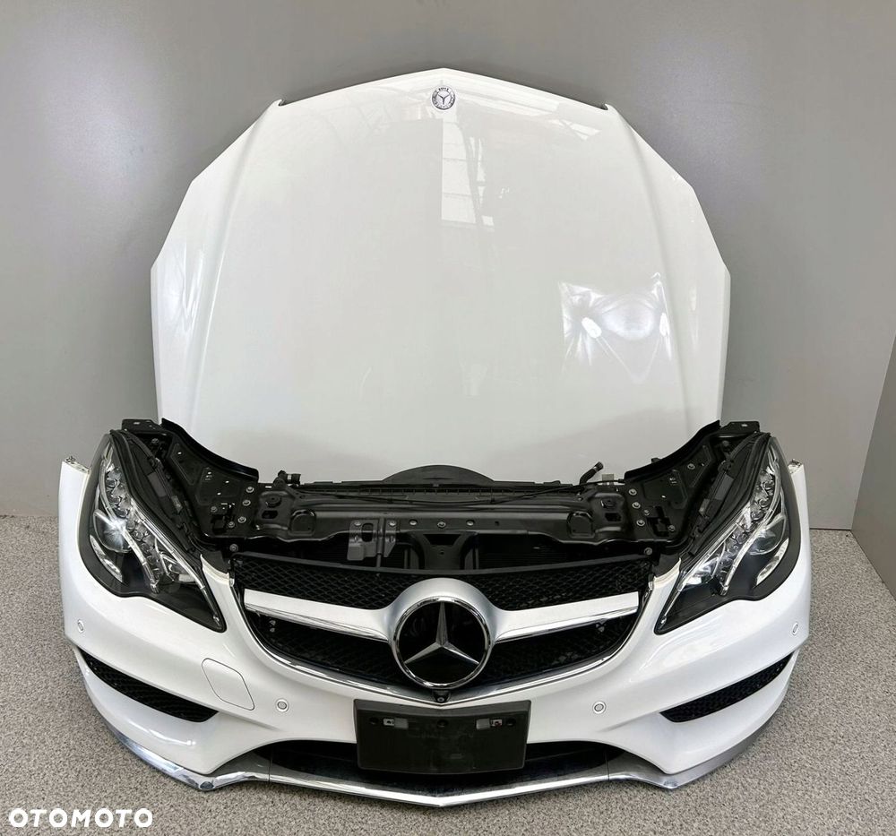 MERCEDES E KLASA W207 LIFT AMG PRZÓD ZDERZAK PAS LAMPY ILS MASKA 149 - 2