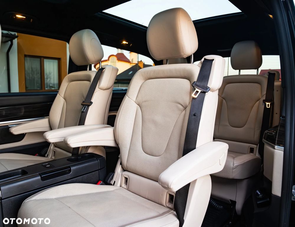 Mercedes-Benz Klasa V 250 d 4-Matic 7G-Tronic (d³ugi) - 21