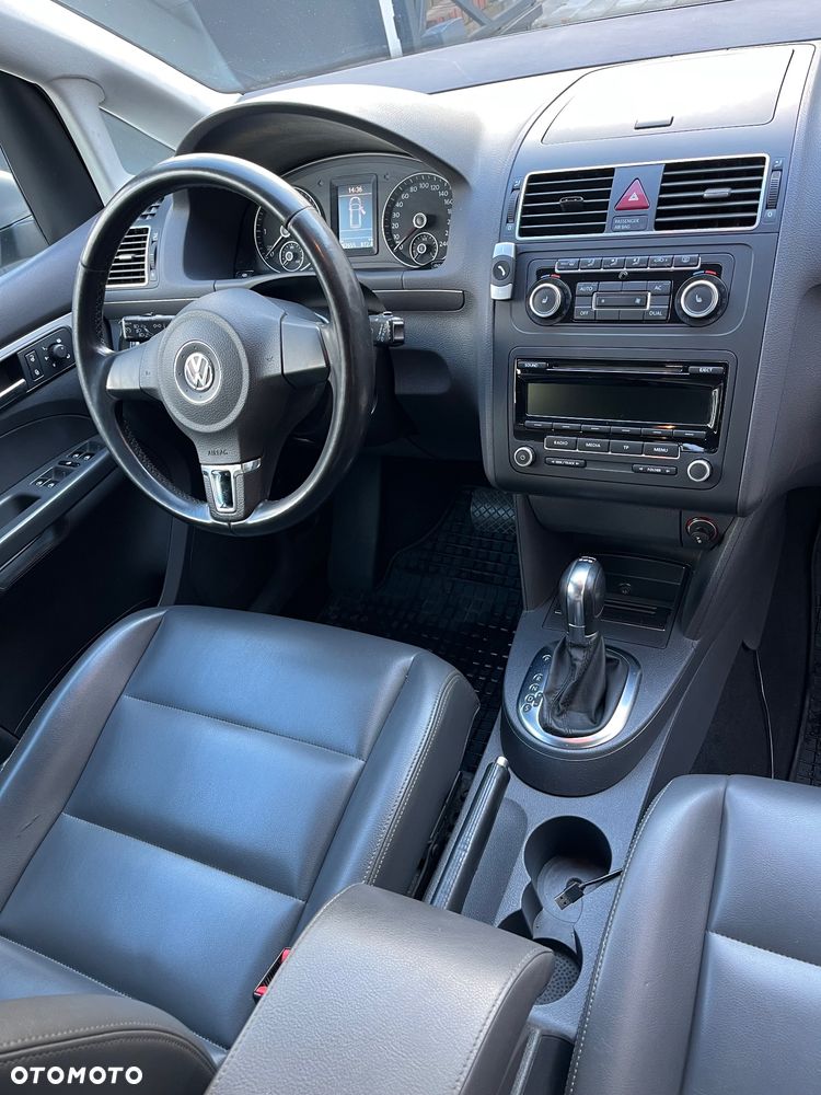 Volkswagen Touran 1.6 TDI DPF Comfortline DSG - 18