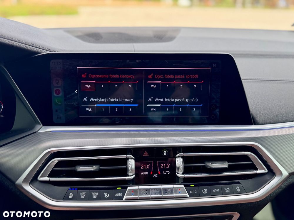 BMW X5 xDrive40i - 26