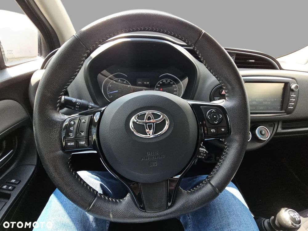 Toyota Yaris 1.5 Selection - 16