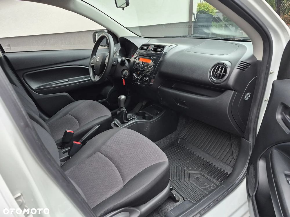 Mitsubishi Space Star 1.0 Inform - 14