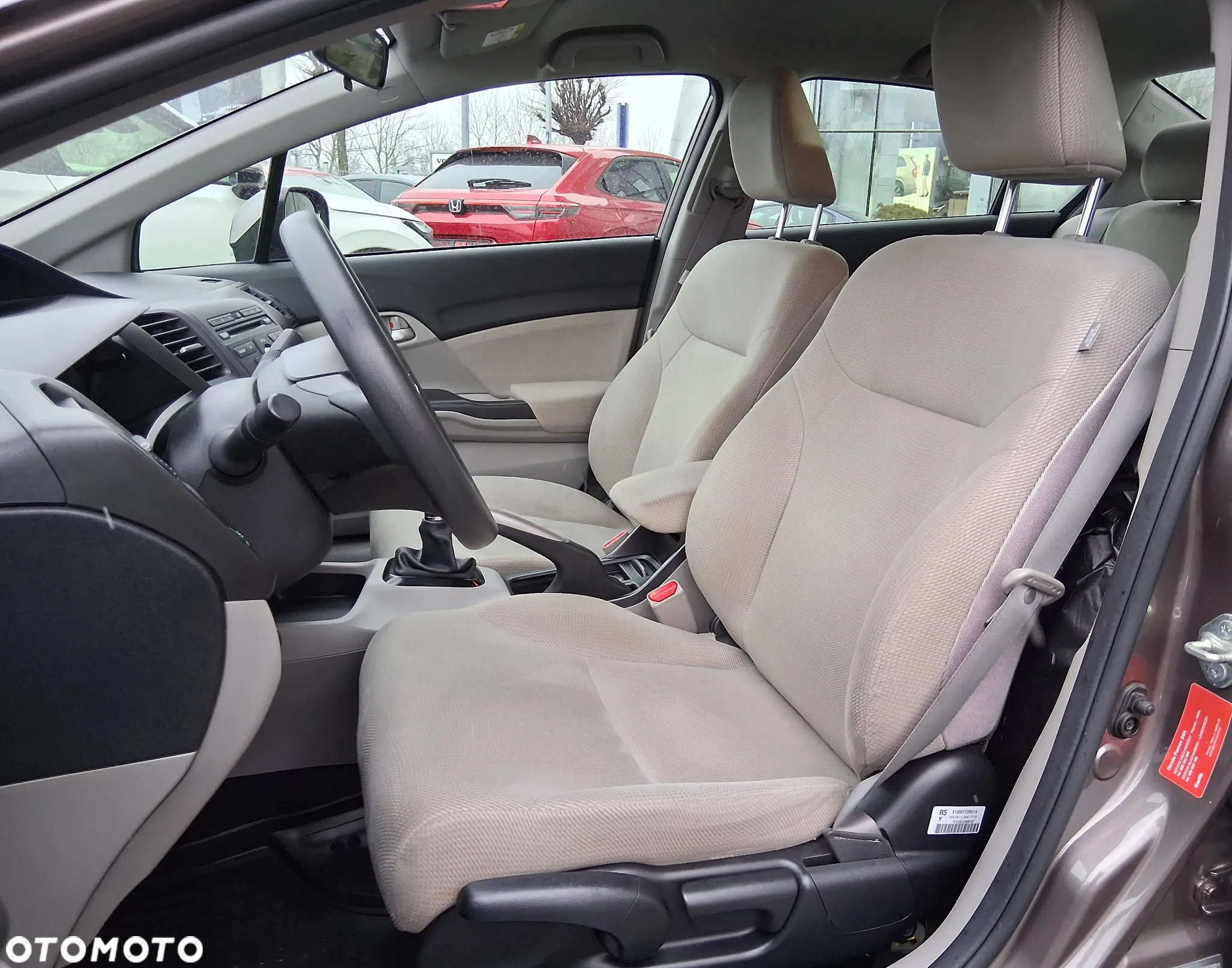 Honda Civic 1.8 Comfort - 13