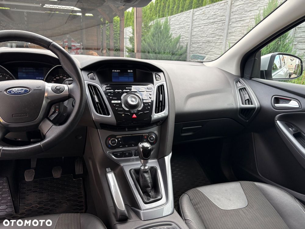 Ford Focus 1.6 EcoBoost Titanium - 8