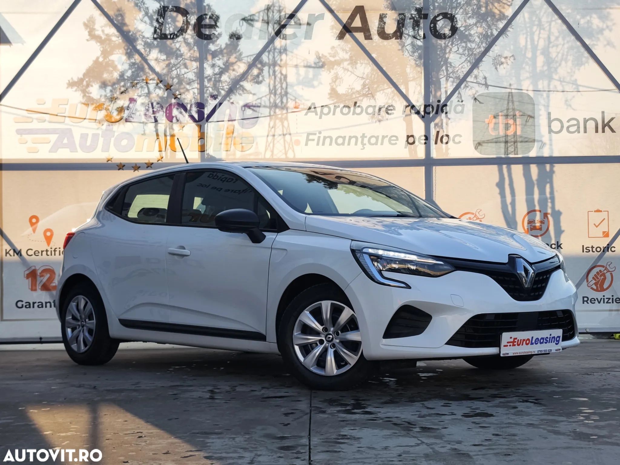 Renault Clio - 1