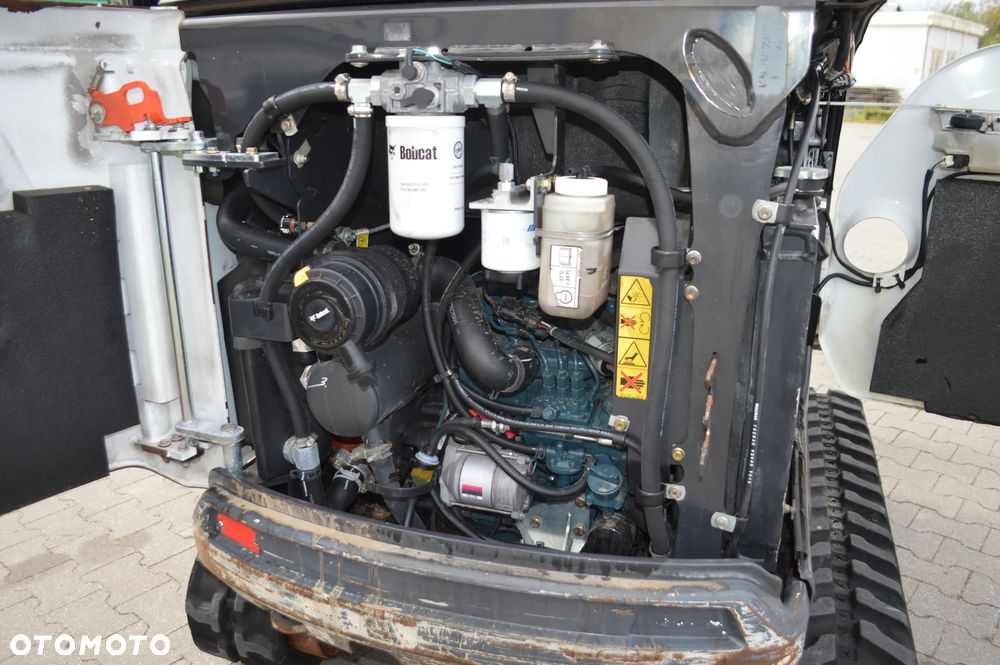 Bobcat E19 - 15