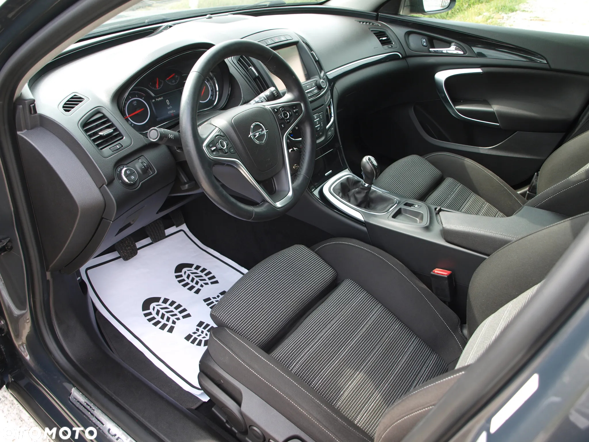 Opel Insignia - 7