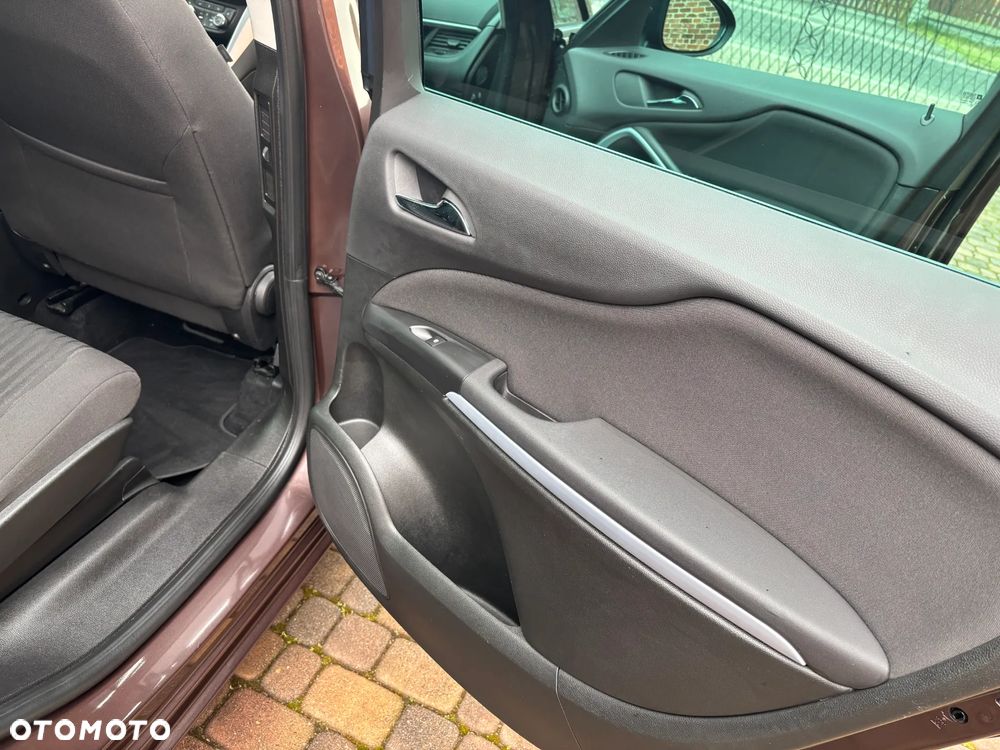 Opel Zafira Tourer 1.4 Turbo Selection - 21