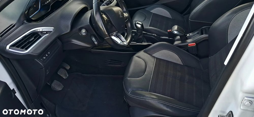 Peugeot 2008 BlueHDi 100 STOP & START Business-Line - 10