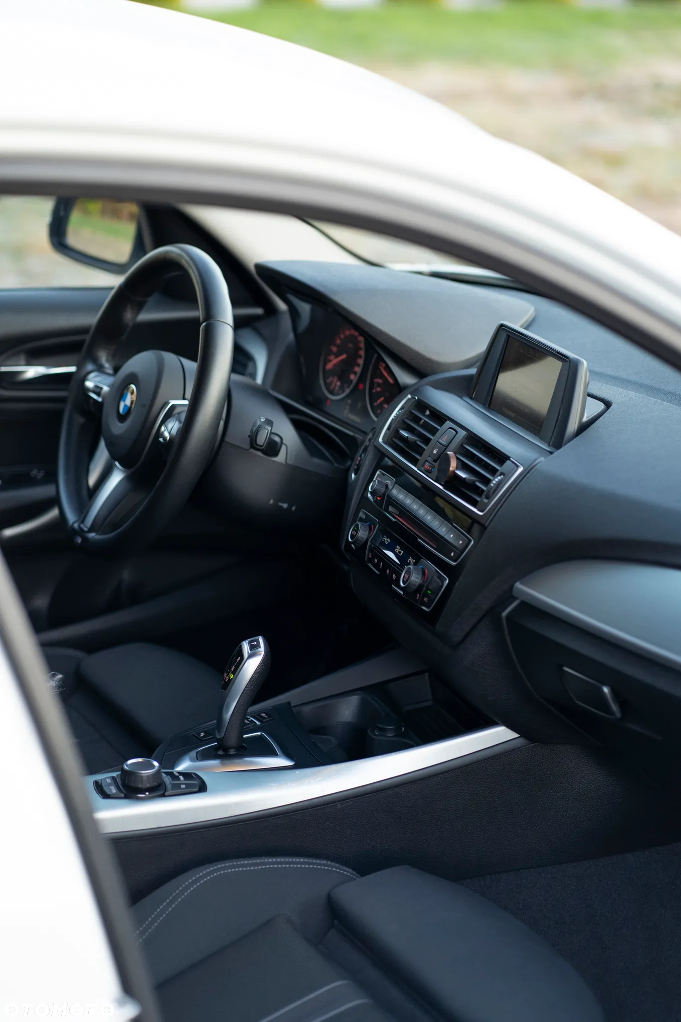 BMW Seria 1 118i Sport Line - 17