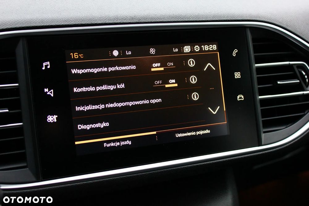 Peugeot 308 BlueHDi FAP 130 Stop & Start Allure - 26