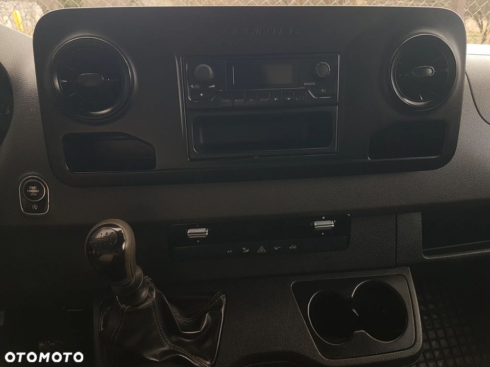 Mercedes-Benz Sprinter 8EP KONTENER 4,22x2,16x2,31 KLIMA 314CDI MANUAL 6-BIEGÓW - 9