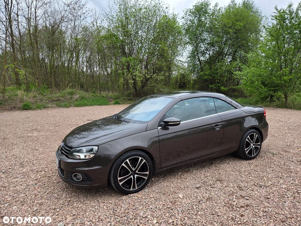 Volkswagen Eos 2.0 TDI DPF DSG BlueMotion Technology - 10