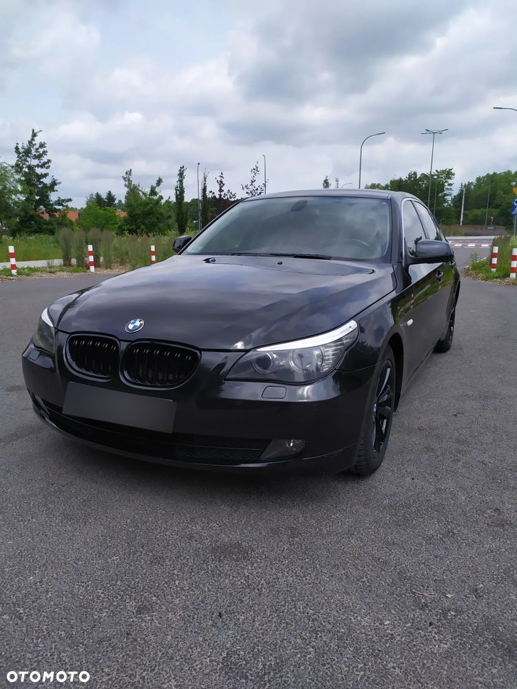 BMW Seria 5 520i - 1