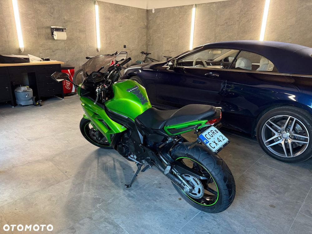 Kawasaki ER - 3