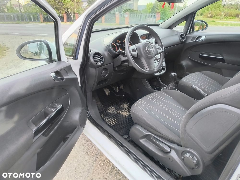 Opel Corsa 1.2 16V Color Edition - 26