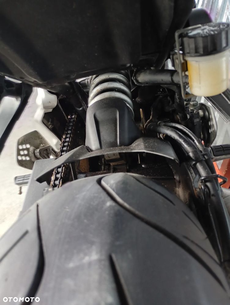 Yamaha MT - 32