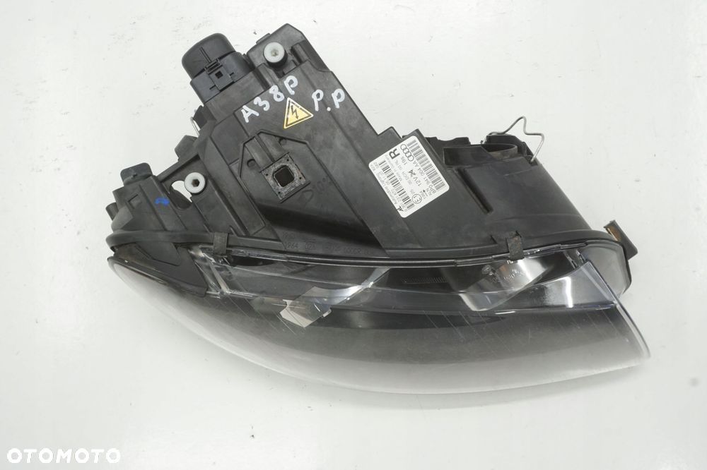AUDI A3 8P 07R LAMPA PRAWY PRZÓD BIXENON ANGLIK UK 8P0941004AA - 4