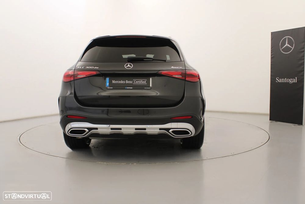 Mercedes-Benz GLC 300 de 4Matic - 8