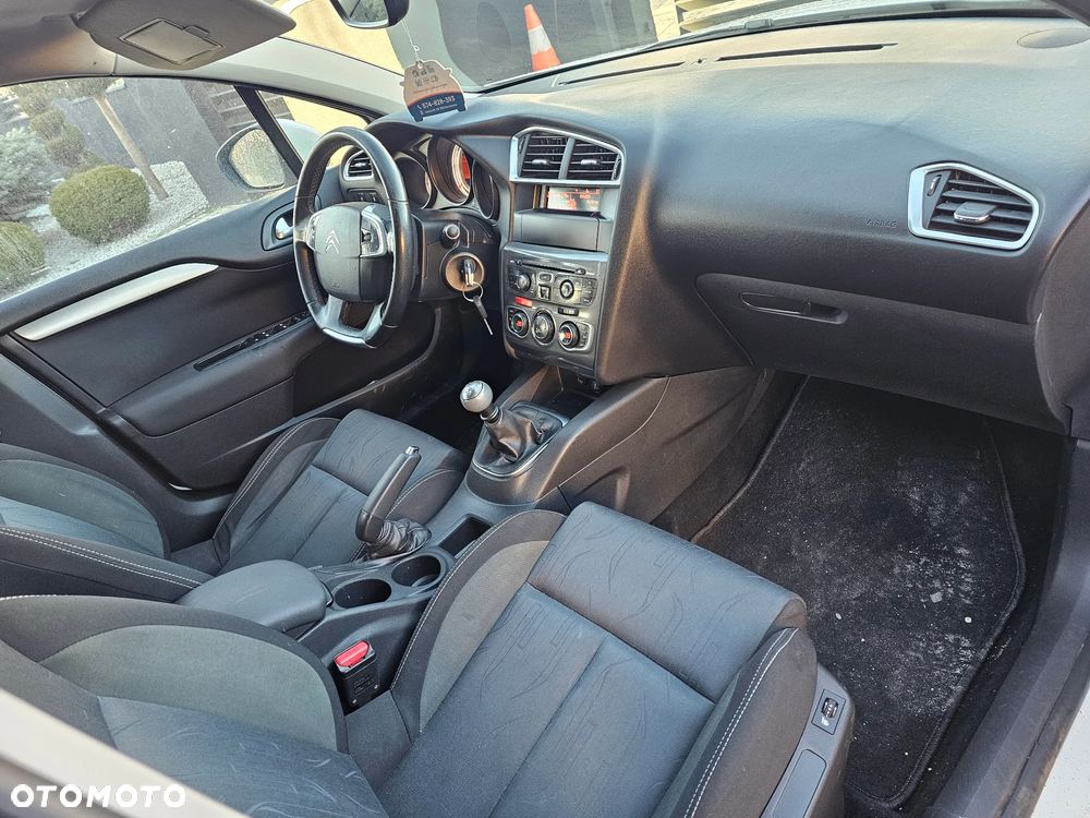 Citroën C4 1.6 HDi Seduction - 11