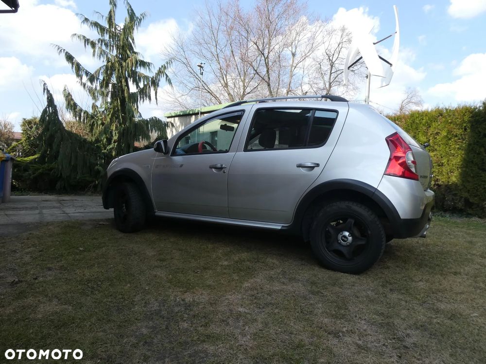 Dacia Sandero 1.5 dCi Laureate - 3