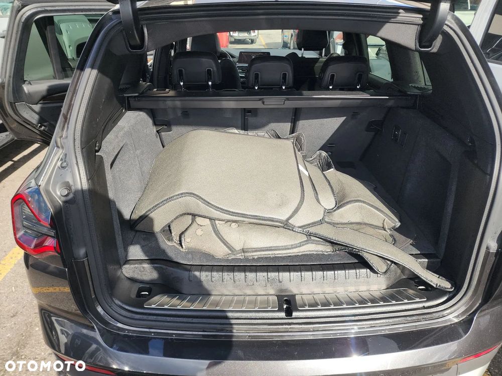 BMW X3 xDrive30i GPF Advantage - 14