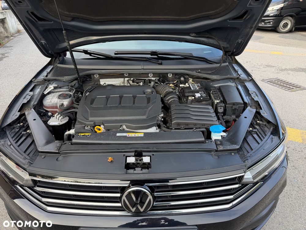 Volkswagen Passat 2.0 TDI SCR Style DSG - 22