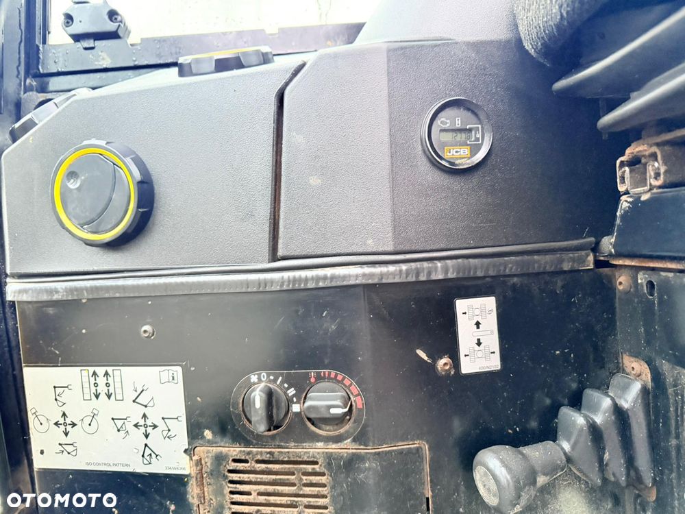 JCB 16C-1 - 21