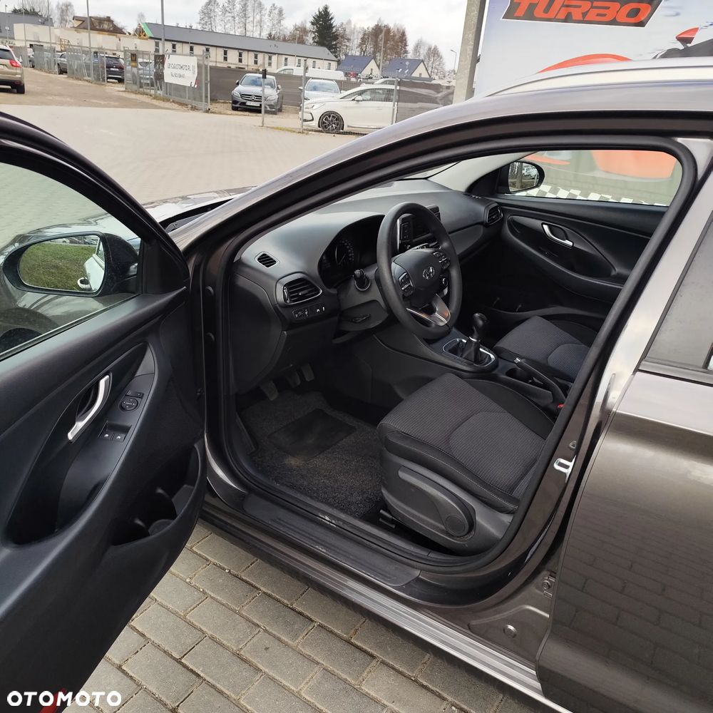 Hyundai i30 1.4 Classic - 11