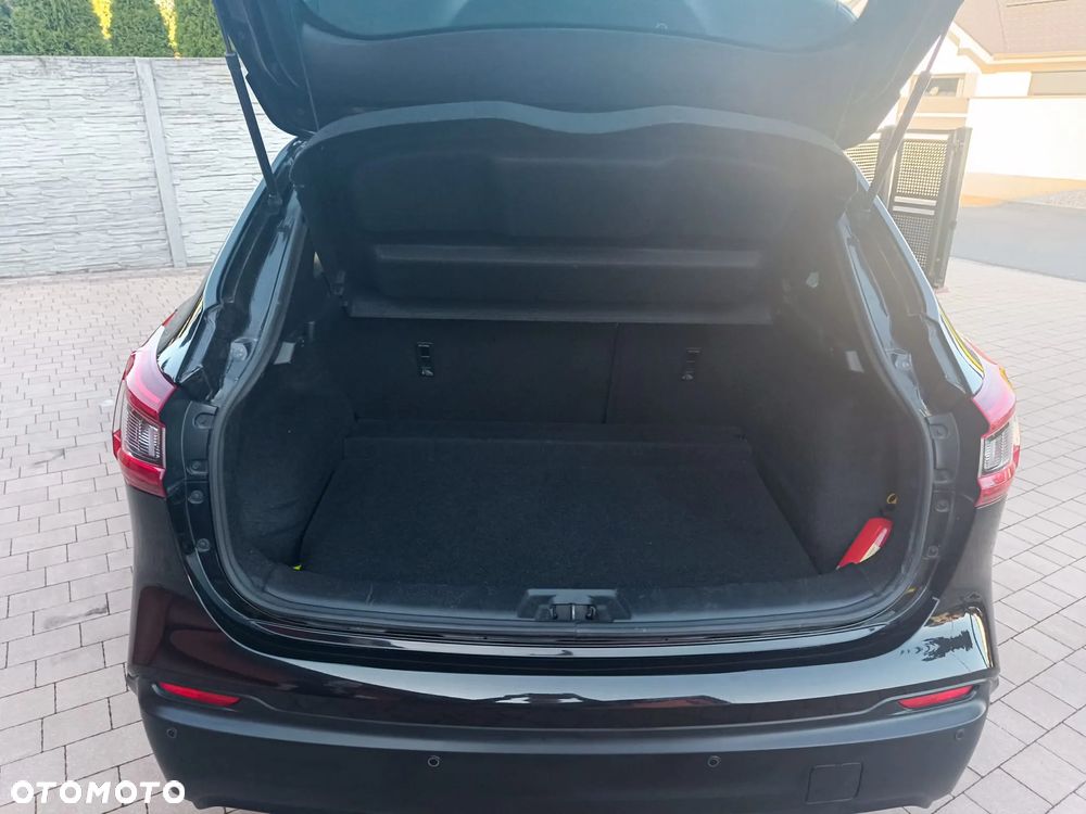Nissan Qashqai - 4