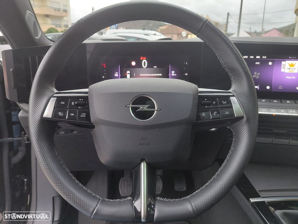 Opel Astra Sports Tourer 1.2 T GS Line - 8