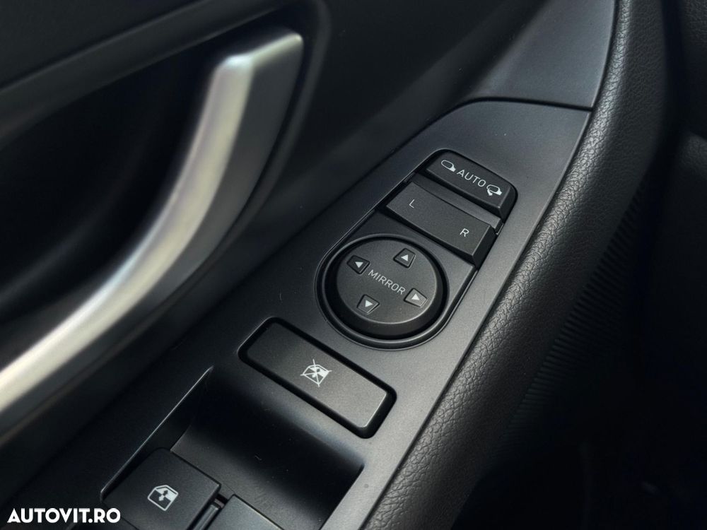 Hyundai i30 - 19