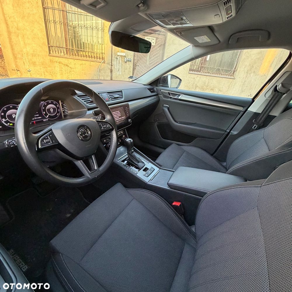 Skoda Superb 2.0 TSI Style DSG - 18