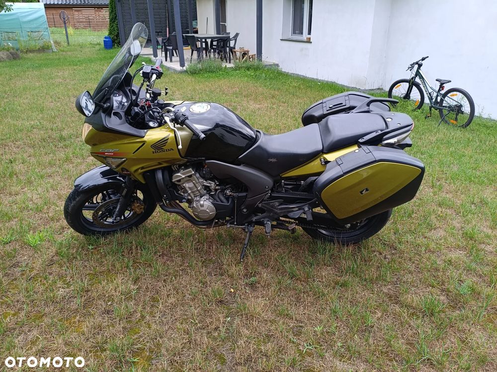 Honda CBF - 3