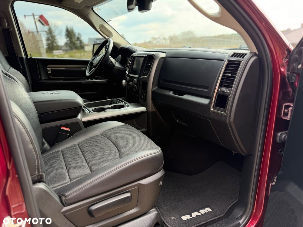 Dodge RAM 5.7 4x4 - 22