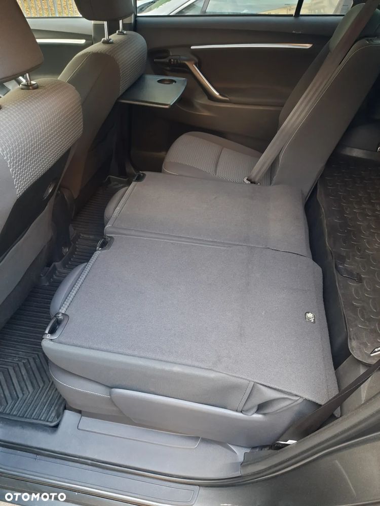 Toyota Verso 1.6 D-4D 5-Sitzer Start/Stop Skyview Edition - 14
