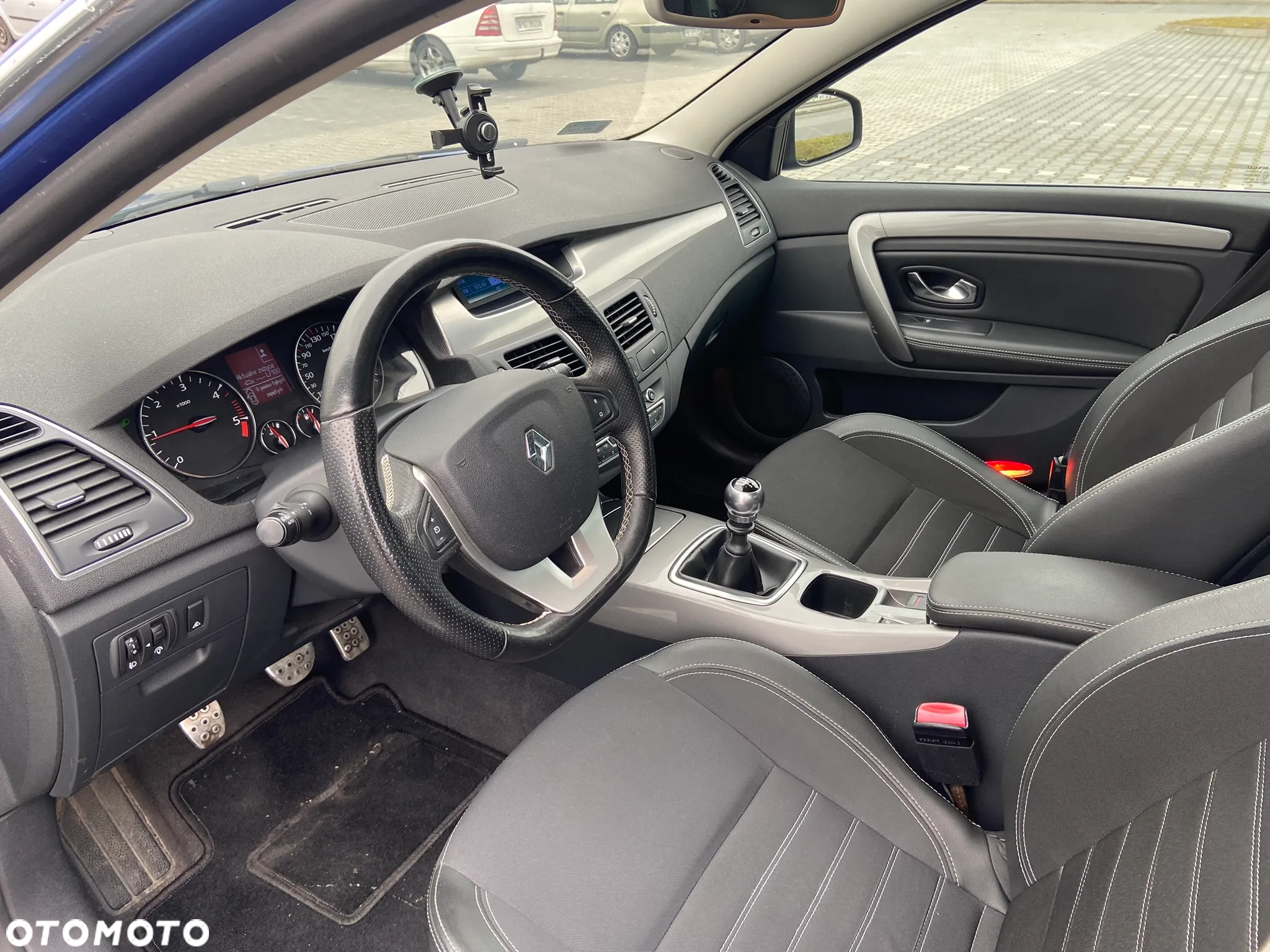 Renault Laguna - 10