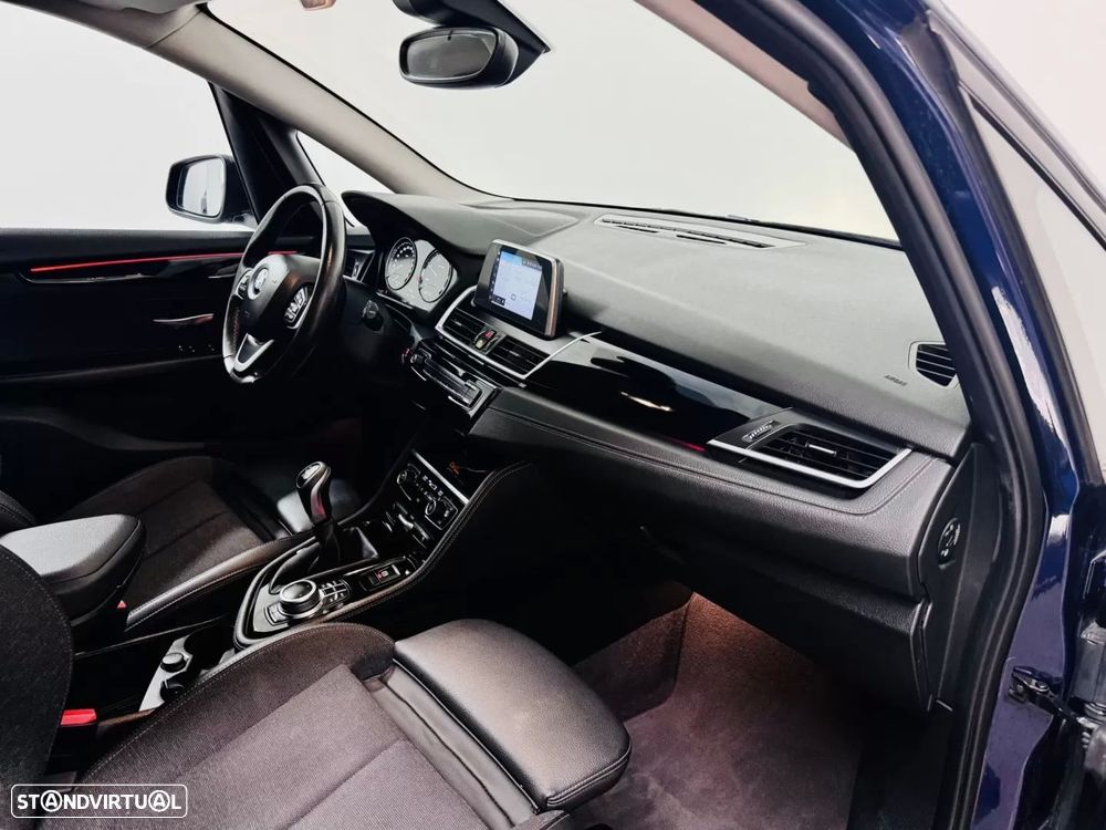 BMW 216 Active Tourer d Line Sport - 47