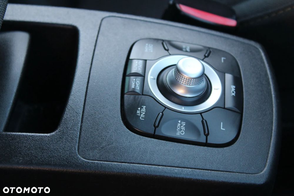 Renault Scenic - 25