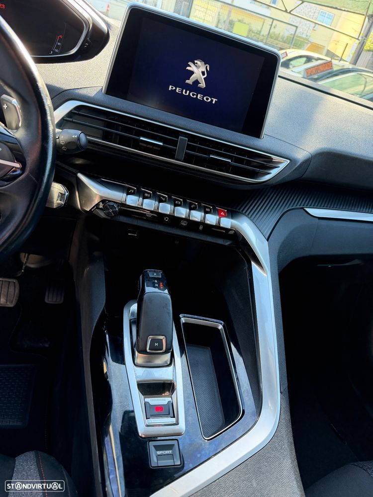 Peugeot 3008 - 11