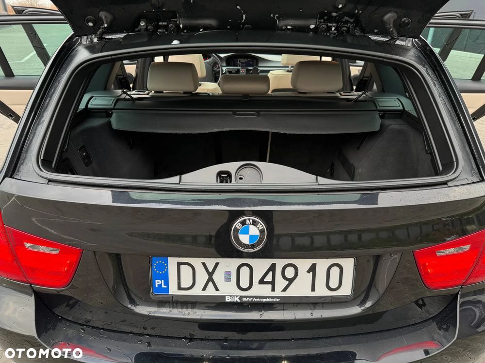 BMW Seria 3 320d - 28