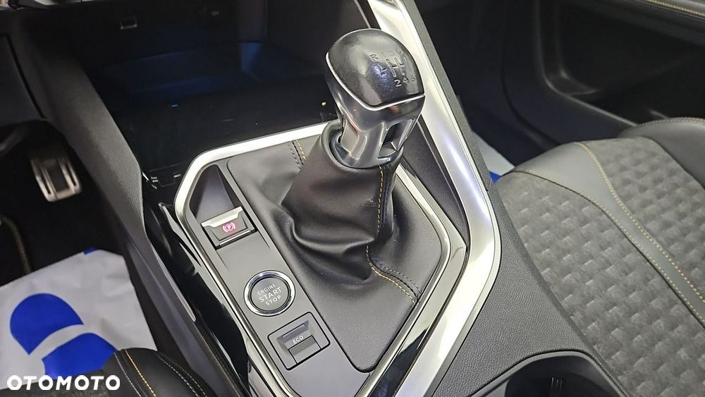 Peugeot 3008 1.5 BlueHDi Road Trip S&S - 18